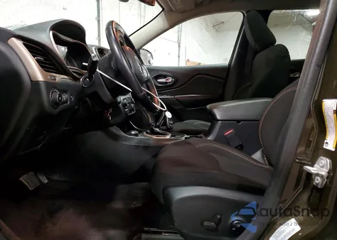 2016 Jeep Cherokee Latitude from USA, damaged, VIN 1C4PJMCB6GW316901